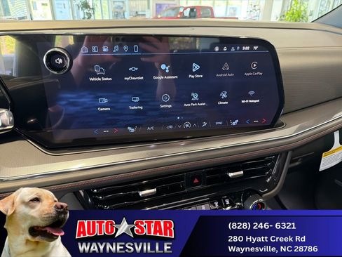 New 2026 Chevrolet Suburban RST w/ RST Capability Package AWD/4WD image 19