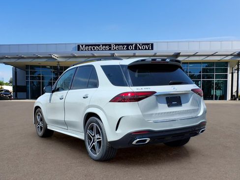 Certified 2025 Mercedes-Benz GLE 450 4MATIC image 3