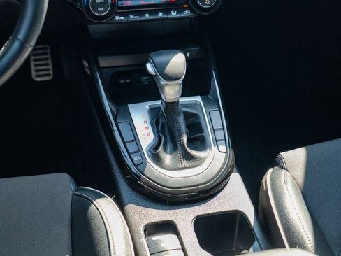 Used 2023 Kia Forte GT-Line w/ GT-Line Premium Package image 23