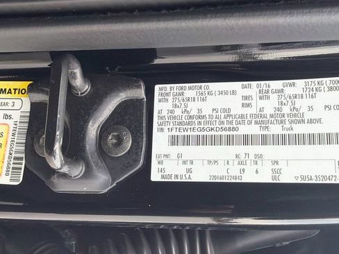 Used 2016 Ford F150 XLT w/ Equipment Group 302A Luxury AWD/4WD image 40