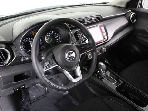 Certified 2023 Nissan Kicks SV FWD image 18