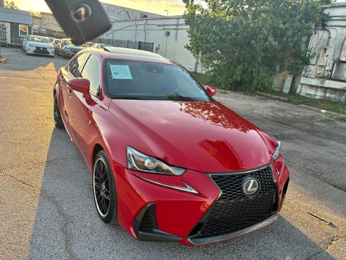 Used 2017 Lexus IS 200t F Sport w/ F Sport Package RWD image 2