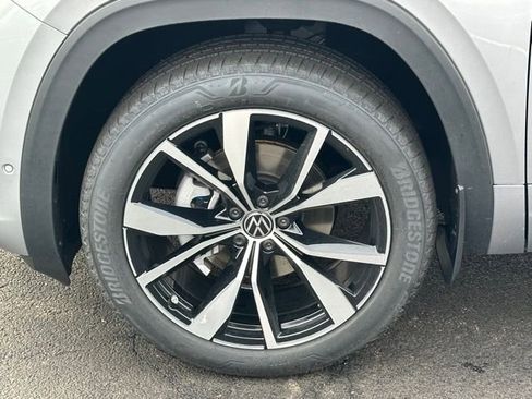 New 2026 Volkswagen Atlas Cross Sport SEL Premium R-Line image 13