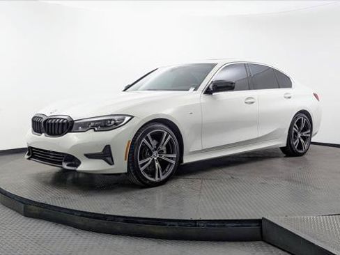 Used 2019 BMW 330i Sedan RWD image 2