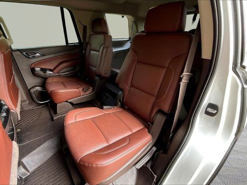 Used 2018 Chevrolet Tahoe Premier AWD/4WD image 22