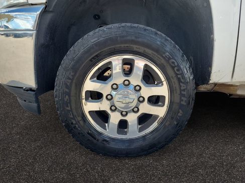 Used 2012 Chevrolet Silverado 3500 LT w/ Interior Plus Package AWD/4WD image 14