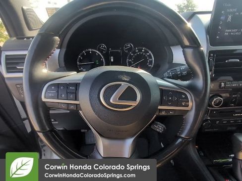 Used 2023 Lexus GX 460 Luxury w/ Accessory Package AWD/4WD image 15