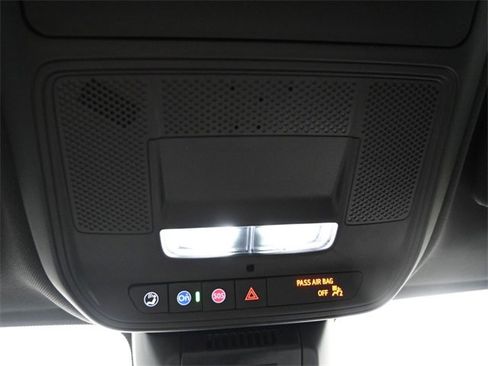 Used 2026 GMC Terrain Elevation w/ Elevation Premium Package image 15