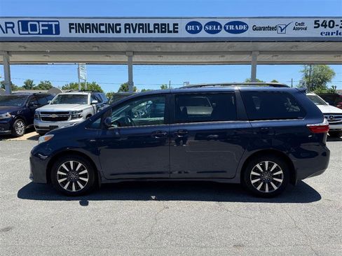 Used 2019 Toyota Sienna LE AWD/4WD image 9