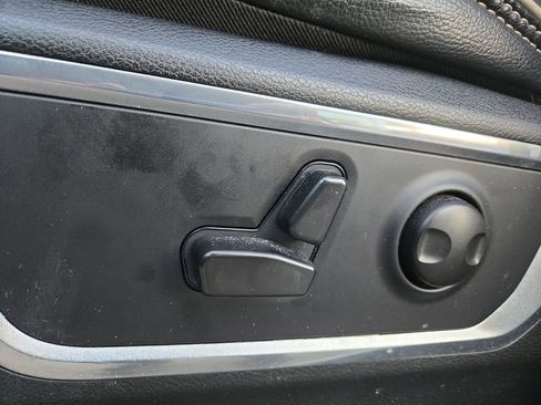 Used 2022 RAM 1500 Laramie image 9