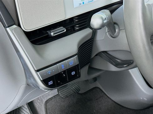 Used 2024 Hyundai Ioniq 5 SEL RWD image 17