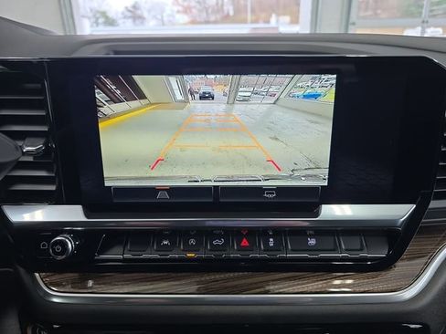 New 2026 GMC Sierra 1500 Elevation image 15