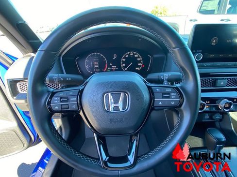 Used 2023 Honda Civic Sport image 33