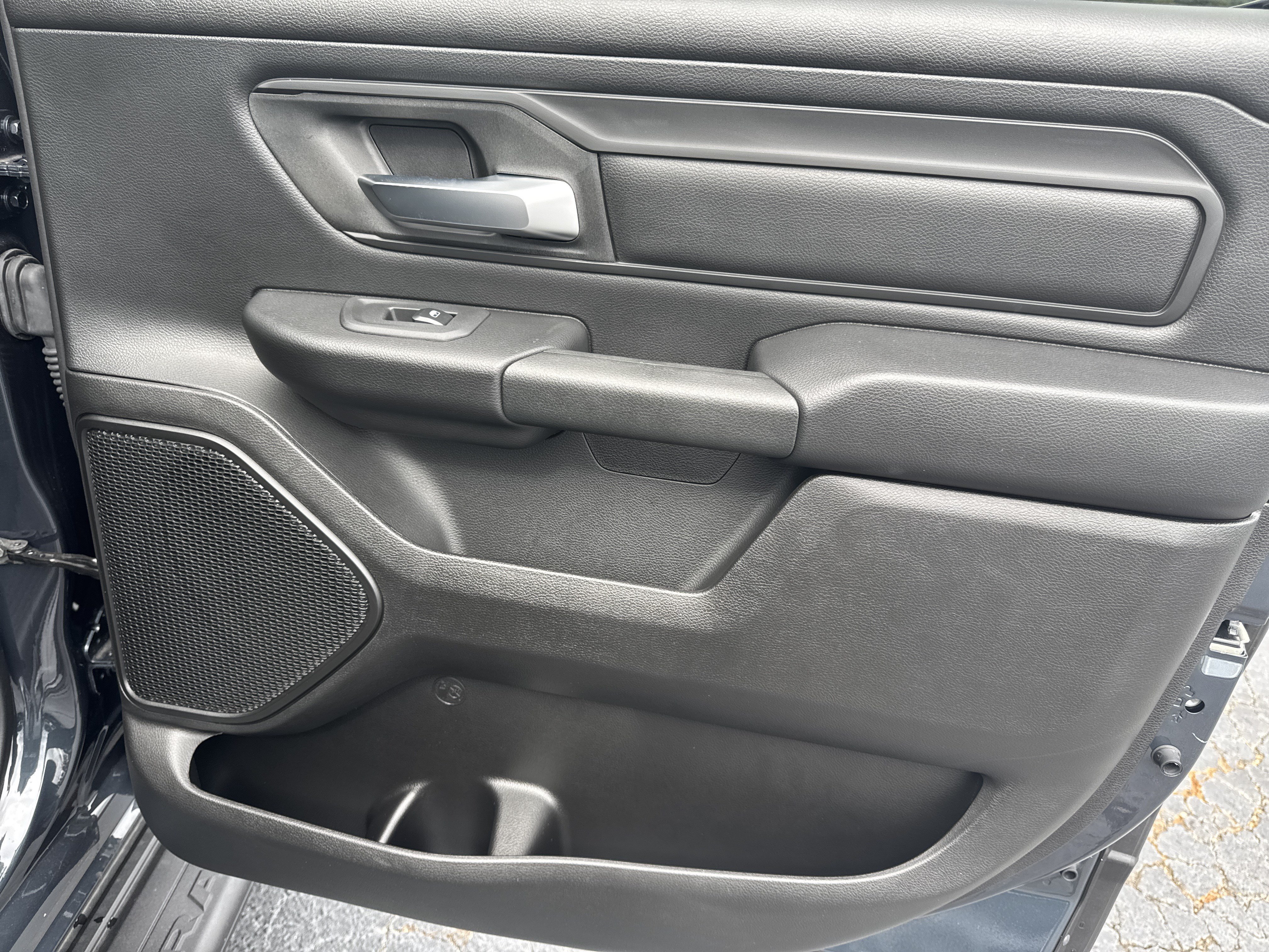 New 2026 RAM 1500 Express AWD/4WD image 17
