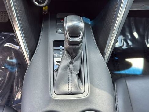 Used 2023 Toyota Venza XLE AWD/4WD image 26