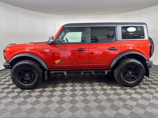 Certified 2024 Ford Bronco Wildtrak AWD/4WD image 7