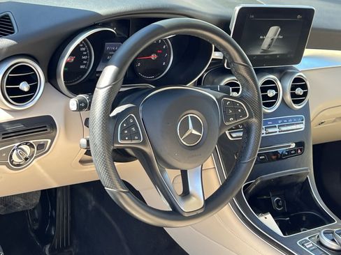 Used 2016 Mercedes-Benz GLC 300 4MATIC image 14