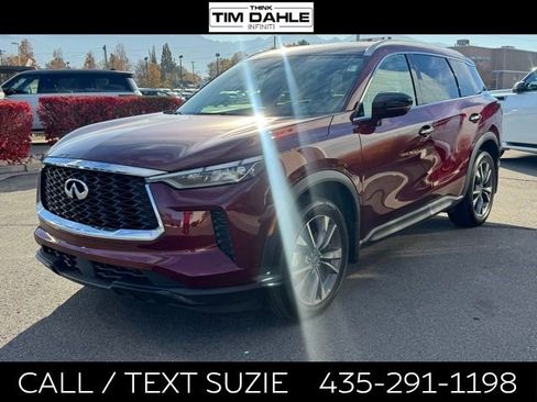 Certified 2025 INFINITI QX60 Luxe w/ Vision Package AWD/4WD image 5