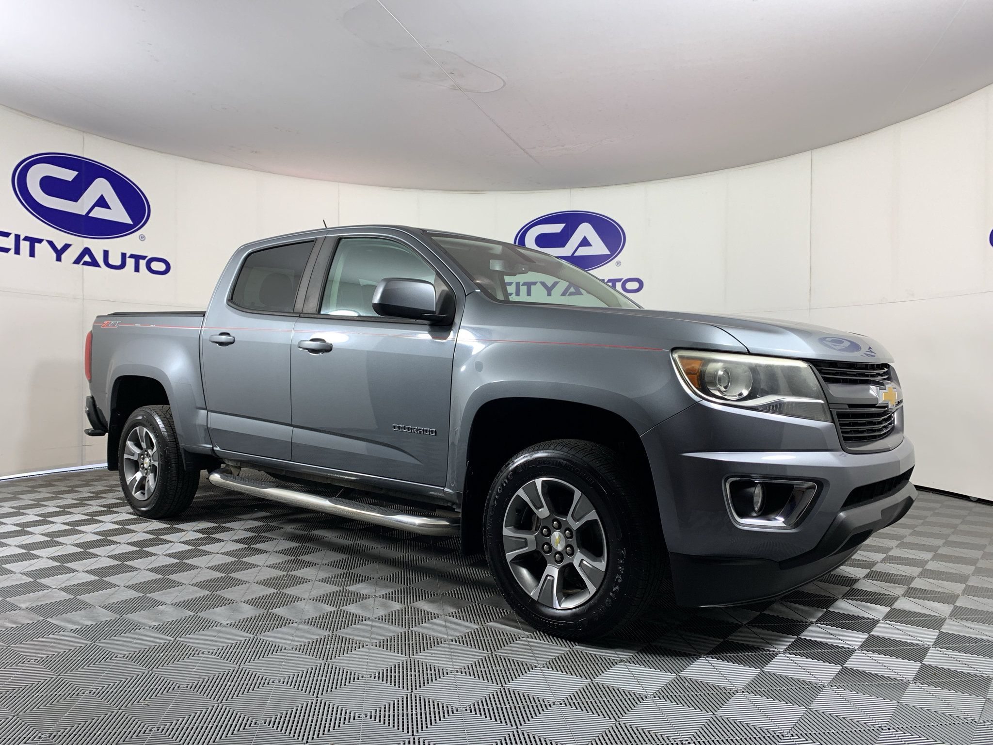 Used 2019 Chevrolet Colorado Z71 RWD image 1