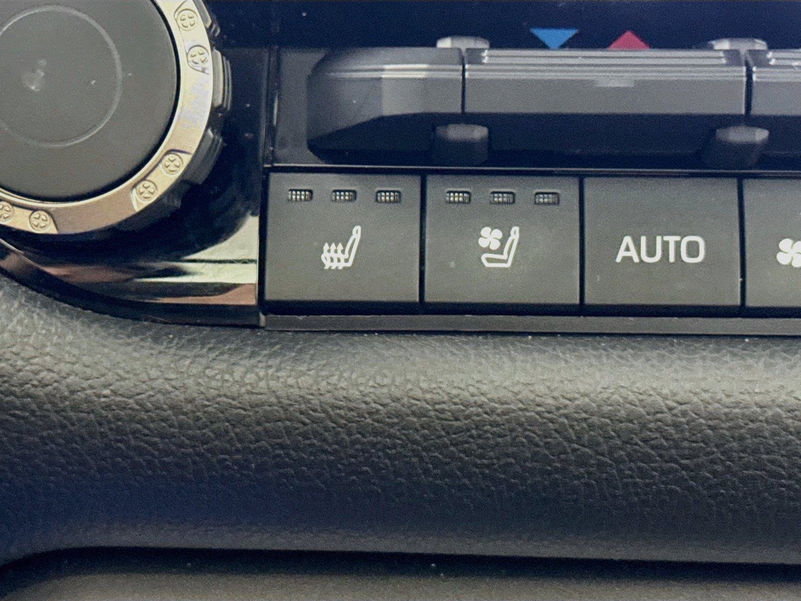 Certified 2024 Toyota Sequoia Limited AWD/4WD image 8