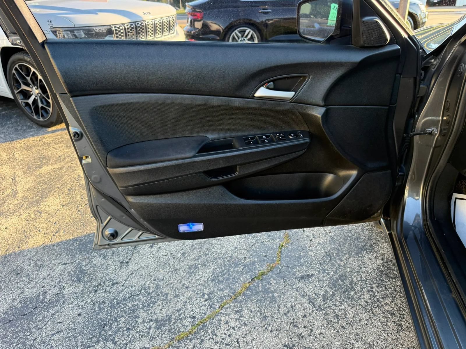Used 2011 Honda Accord SE image 9