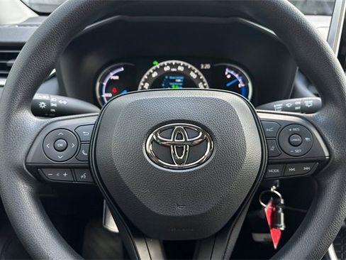 Used 2025 Toyota RAV4 LE image 20