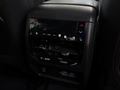 Used 2023 Jeep Grand Cherokee L Summit image 13