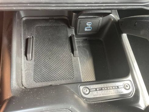Used 2025 Ford Bronco Badlands AWD/4WD image 41