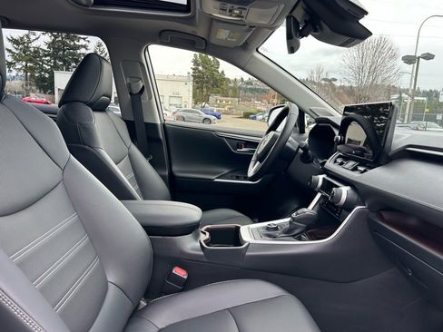 Certified 2025 Toyota RAV4 Limited w/ Advanced Technology Package image 16