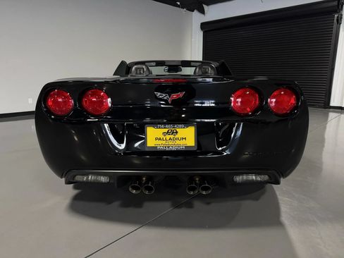 Used 2009 Chevrolet Corvette Convertible w/ Preferred Equipment Group RWD image 5