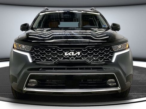 Used 2023 Kia Sorento SX Prestige AWD/4WD image 2