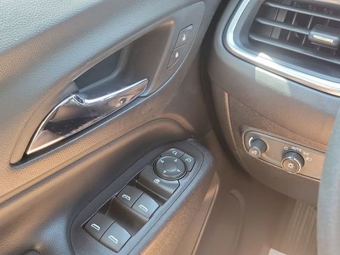 Used 2019 Chevrolet Equinox LT w/ LT Appearance Package FWD image 19