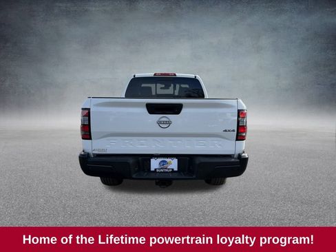 Used 2025 Nissan Frontier S image 7