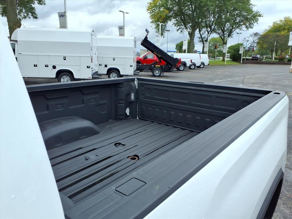 Used 2023 Chevrolet Silverado 2500 High Country w/ Z71 Off-Road Package AWD/4WD image 30