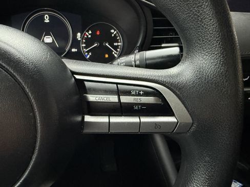 Used 2019 MAZDA MAZDA3 Sedan image 20