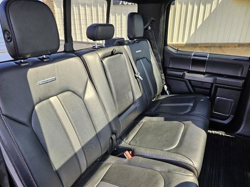 Used 2019 Ford F150 Platinum w/ Equipment Group 701A Luxury image 29