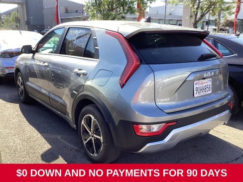 Used 2025 Kia Niro LX FWD image 6
