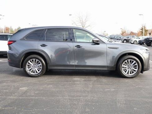 Used 2024 MAZDA CX-90 3.3 Turbo w/ Preferred Package image 4