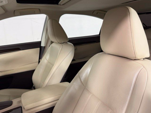 Used 2016 Lexus ES 350 w/ Luxury Package w/Wood Trim FWD image 15