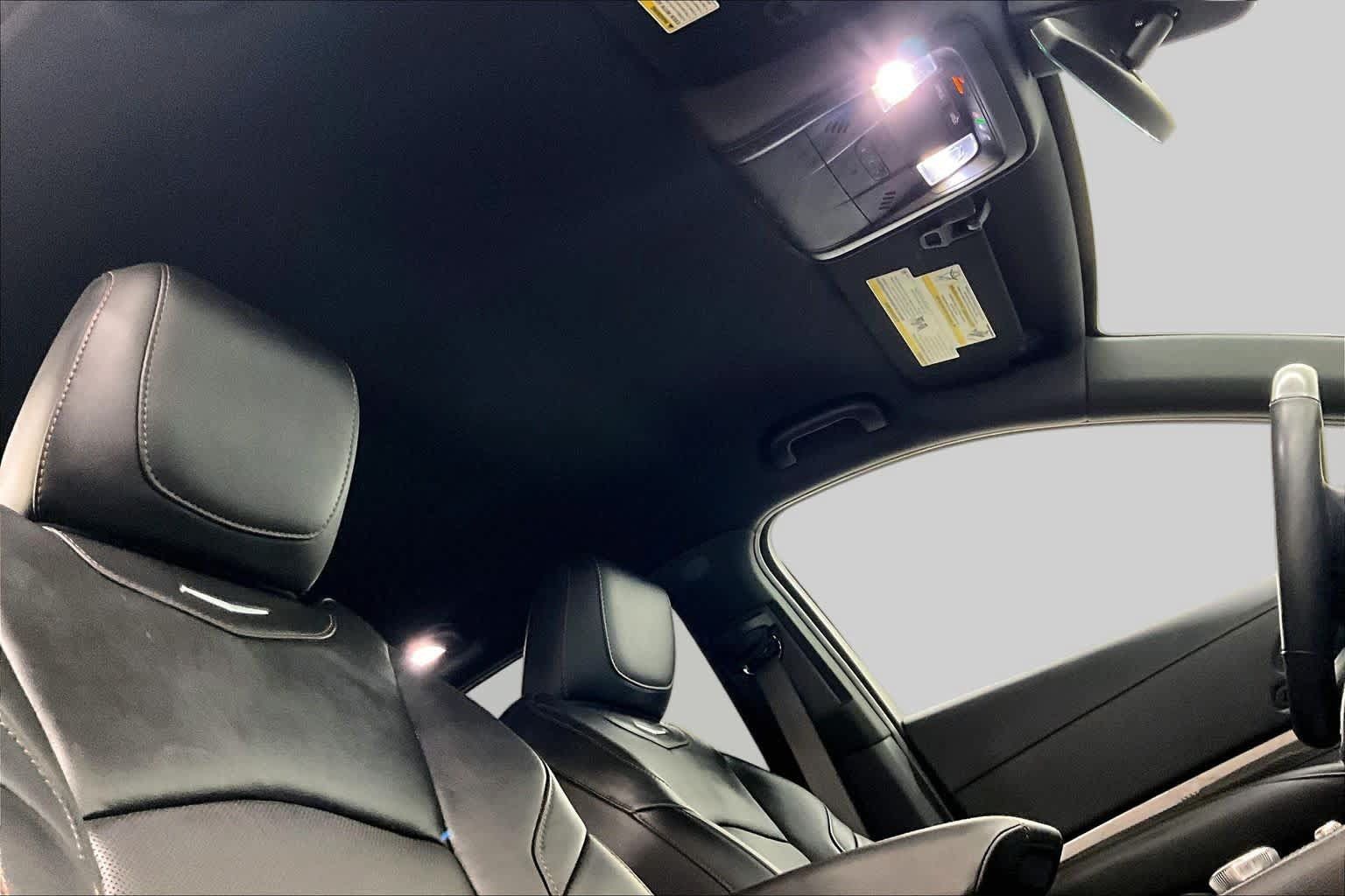 Used 2019 Cadillac XT4 Sport FWD image 14