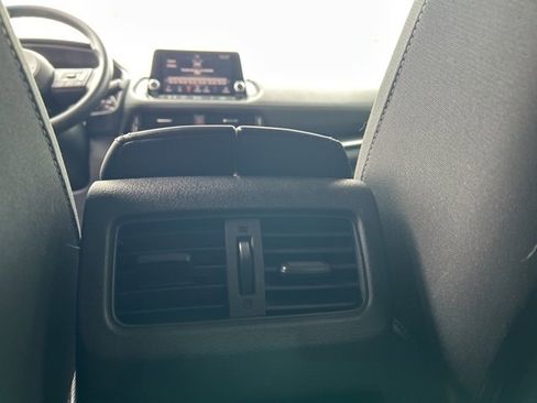 Used 2022 Nissan Rogue SV image 44