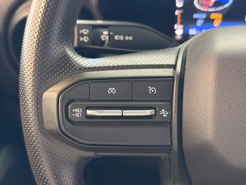 Used 2023 Chevrolet Colorado Trail Boss w/ Safety Package AWD/4WD image 32