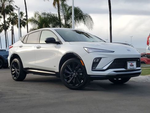 New 2026 Buick Envista Sport Touring image 1