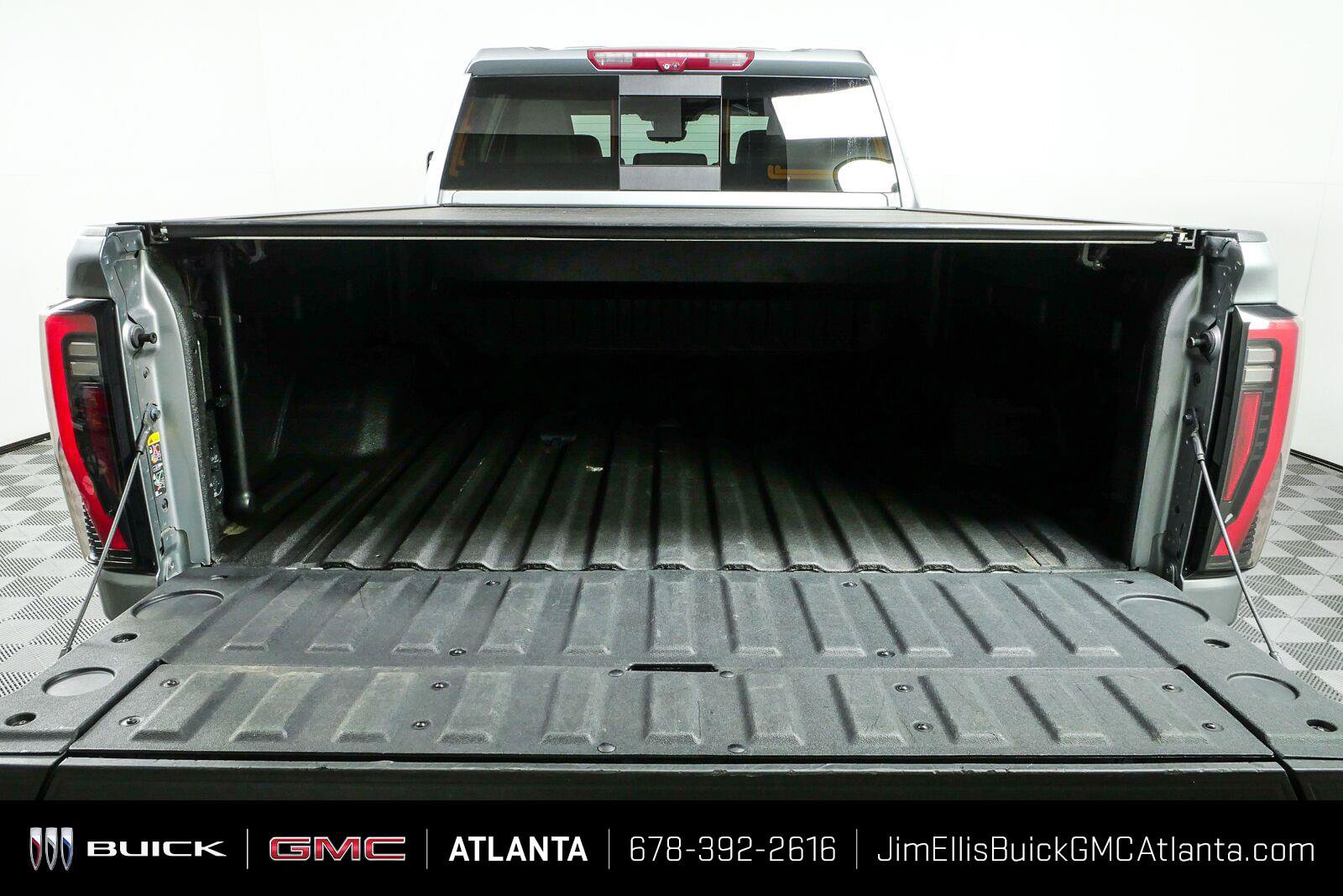 Used 2024 GMC Sierra 2500 AT4 w/ AT4 Premium Plus Package AWD/4WD image 32