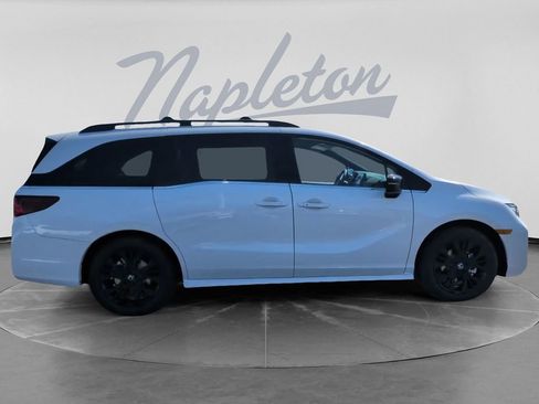 New 2026 Honda Odyssey Sport-L image 3