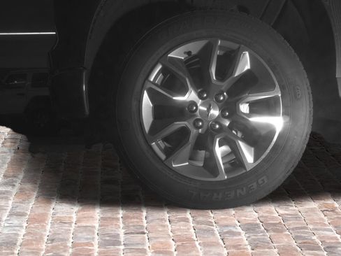 Used 2026 Chevrolet Silverado 1500 RST RWD image 4