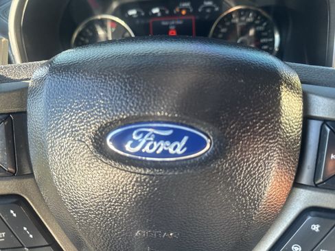 Used 2019 Ford F150 Raptor w/ Equipment Group 802A Luxury AWD/4WD image 28