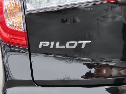 Certified 2022 Honda Pilot Special Edition image 7