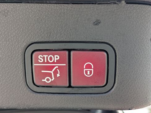 Used 2017 Mercedes-Benz GLE 350 image 15