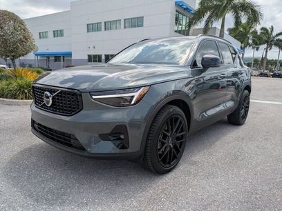 Used 2026 Volvo XC40 B5 Ultra w/ Climate Package